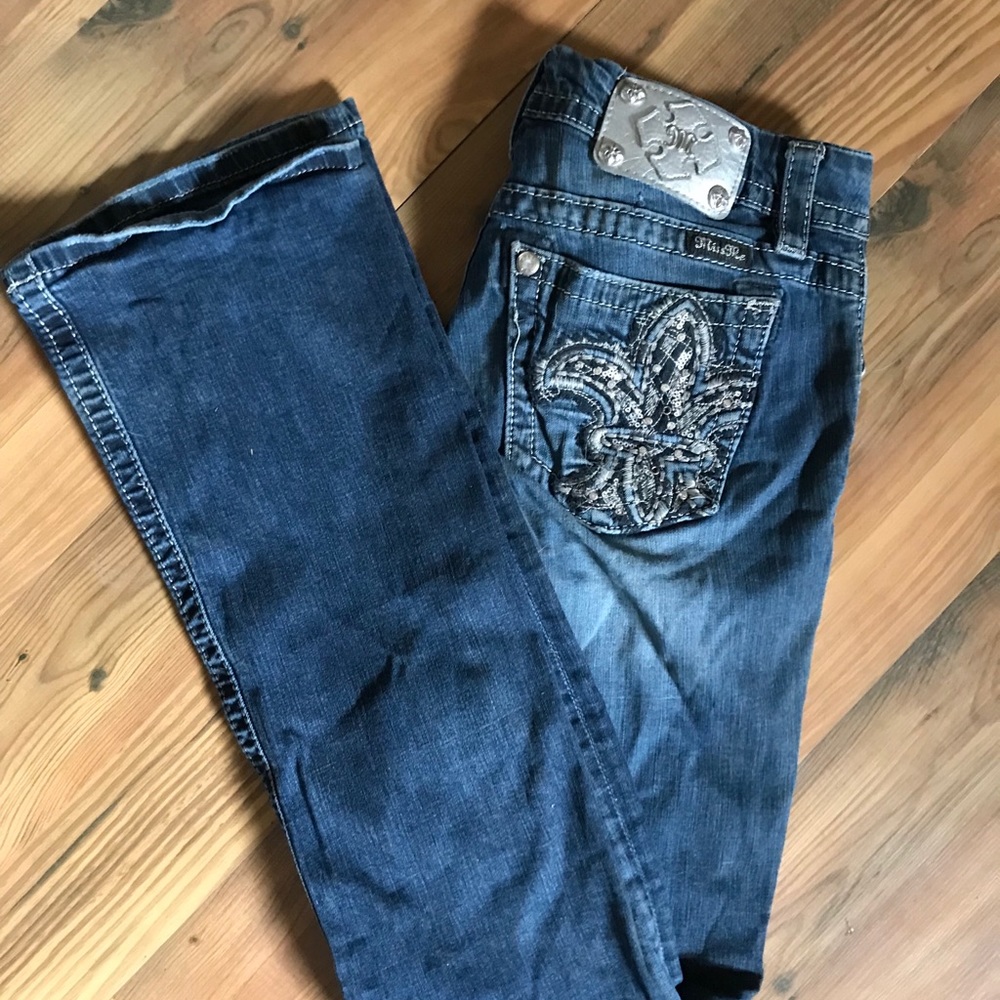 Size 28 Miss Me Jean - Picture 4 of 5